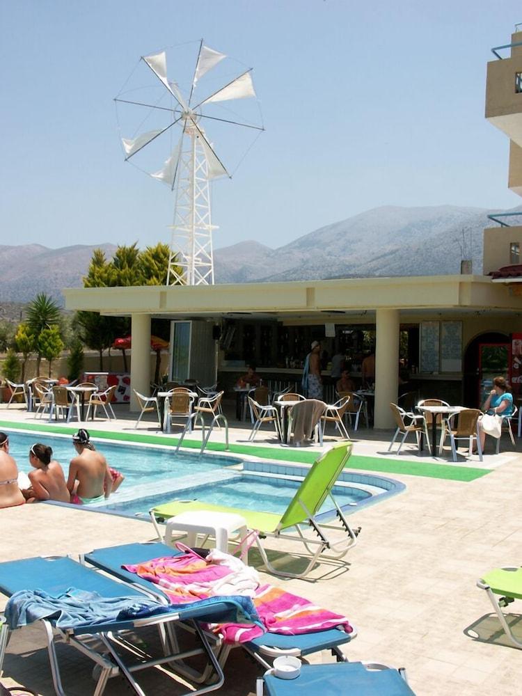 Nikos Hotel Малія Екстер'єр фото